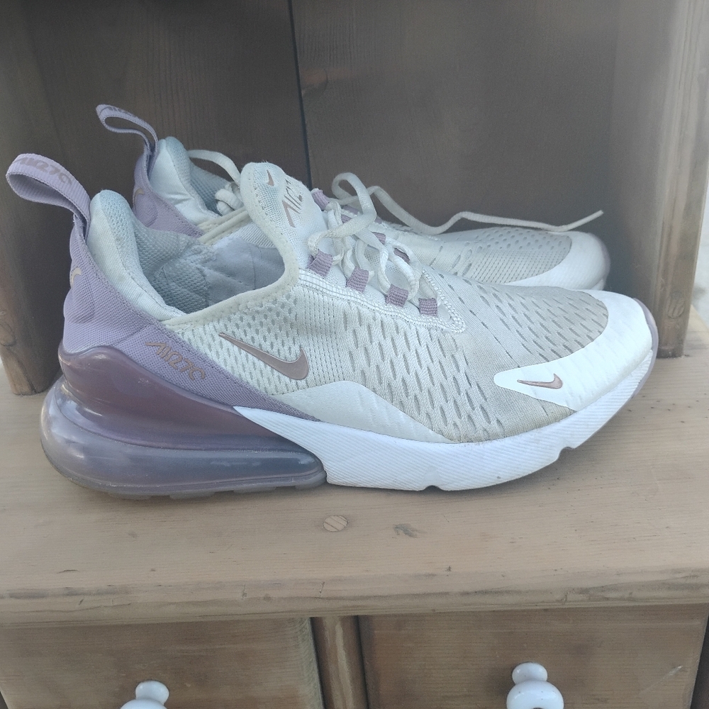 Nike White and Purple Air Max 270 Sneakers